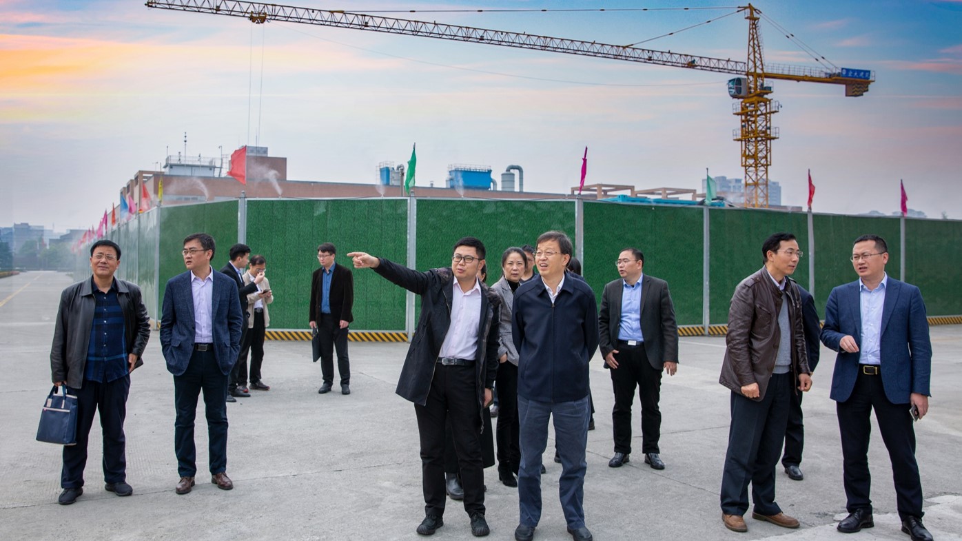 江蘇省政府參事調(diào)研四川海蓉藥業(yè)，共話川藥發(fā)展之路